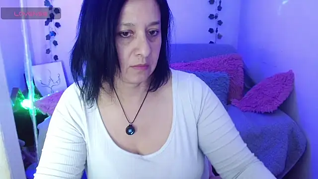 Snapshot of camilalatti chatting on November 2025 10:30:01 PM camilalatti online show from November 2025 10:30:01 PM