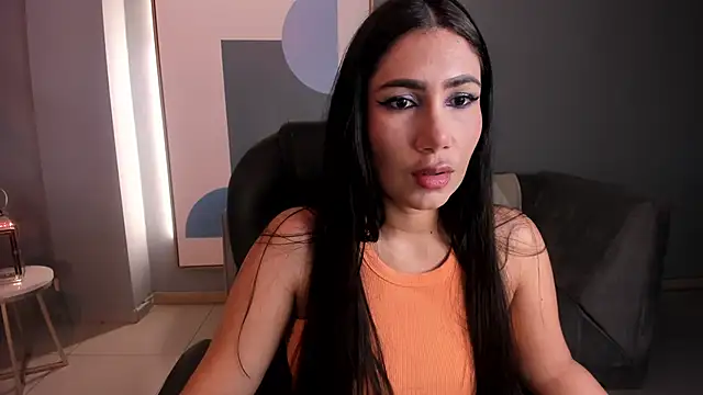 Snapshot of MarieJaneX chatting on December 2024 10:58:01 AM MarieJaneX online show from December 2024 10:58:01 AM