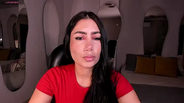 Snapshot of MarieJaneX chatting on December 2024 10:40:01 AM MarieJaneX online show from December 2024 10:40:01 AM