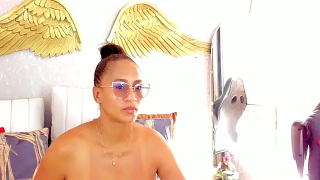 EmmaFerrary online show from February 2026 07:20:02 PM