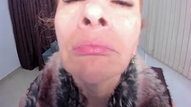 cintiagreyx online show from December 2025 11:26:02 AM