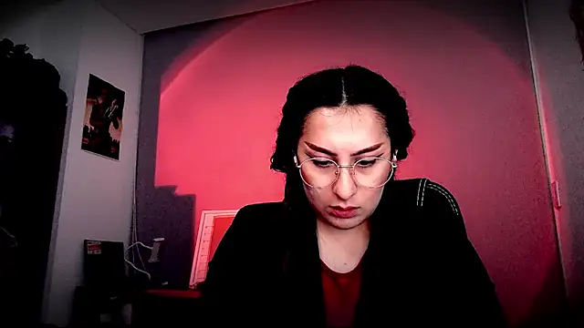 Scarlett Sen online show from December 2025 03:18:02 PM