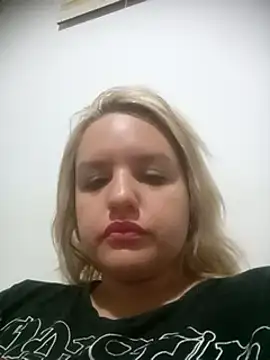 Snapshot of shaynarg chatting on March 2025 05:41:02 AM shaynarg online show from March 2025 05:41:02 AM