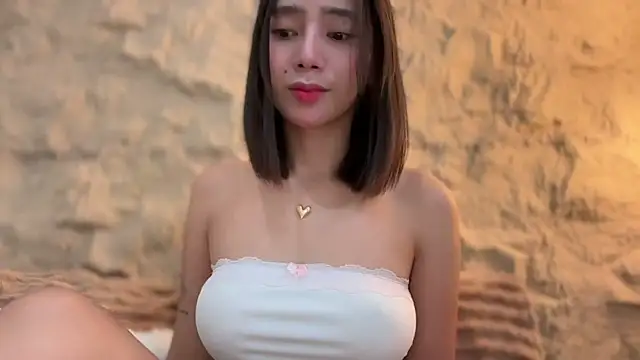 GenesisCastillano online show from March 2026 03:52:01 AM