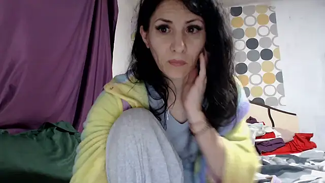 Snapshot of sexyevalove chatting on February 2026 11:05:02 PM sexyevalove online show from February 2026 11:05:02 PM