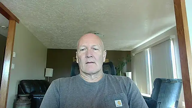 Snapshot of BasicAnt chatting on September 2025 04:56:01 PM BasicAnt online show from September 2025 04:56:01 PM