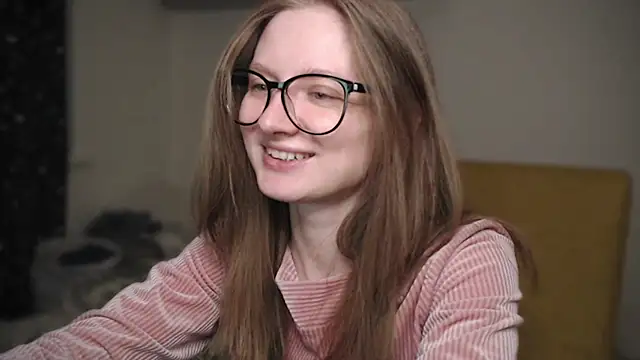 Snapshot of mollytuck chatting on February 2025 01:46:01 PM mollytuck online show from February 2025 01:46:01 PM