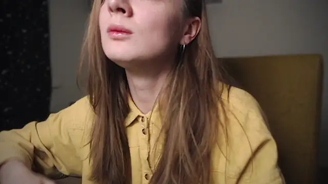 Snapshot of mollytuck chatting on February 2025 03:59:01 PM mollytuck online show from February 2025 03:59:01 PM