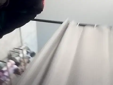 dro6969 online show from December 2025 04:56:01 PM