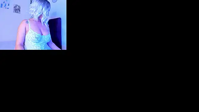 Athompzon online show from October 2025 07:20:02 PM