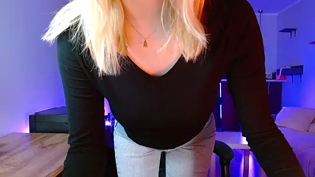 Snapshot of illusorycat chatting on February 2026 03:27:02 PM illusorycat online show from February 2026 03:27:02 PM