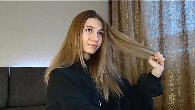 Snapshot of LovelyKatea chatting on February 2025 12:16:01 PM LovelyKatea online show from February 2025 12:16:01 PM