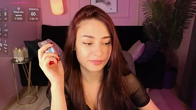 MilanaSugar online show from March 2025 05:48:02 PM