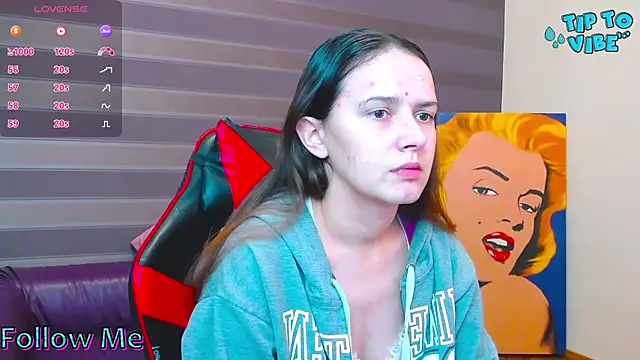 iris nikhols online show from September 2025 06:43:02 PM