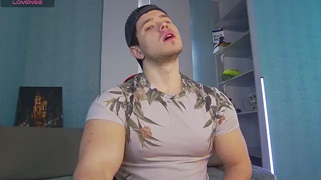 Arilas  online show from March 2025 07:20:02 AM