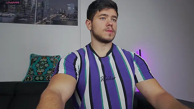 Arilas  online show from November 2025 08:09:02 AM