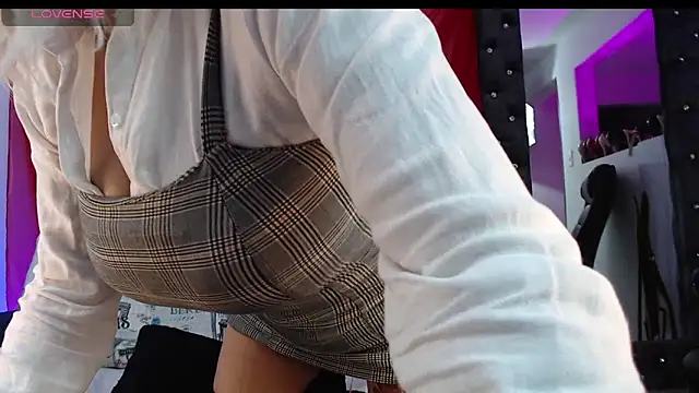 kimberlybirdx online show from November 2025 09:35:01 PM