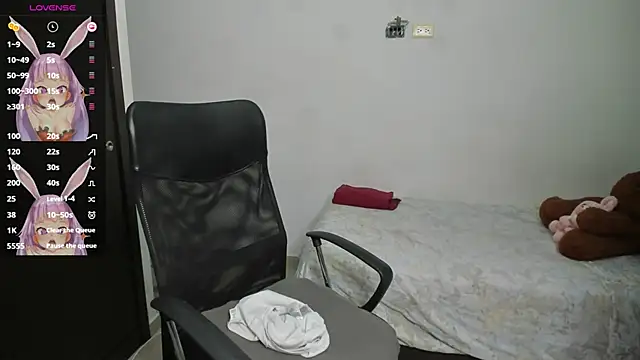 evelyx69x online show from December 2024 05:36:01 AM