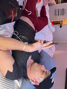 Snapshot of zack111g chatting on January 2025 07:11:01 AM zack111g online show from January 2025 07:11:01 AM