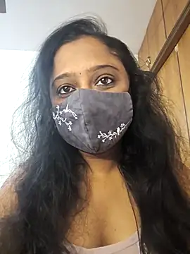 sexynayan23 online show from November 2025 04:45:02 AM