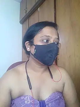 Snapshot of sexynayan23 chatting on April 2026 05:34:01 AM sexynayan23 online show from April 2026 05:34:01 AM