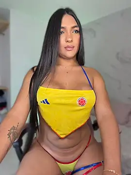 Snapshot of isabella1sexy chatting on June 2026 04:56:01 PM isabella1sexy online show from June 2026 04:56:01 PM