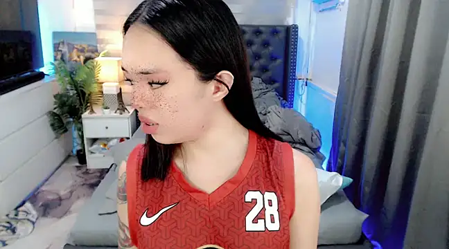 SweetCheska19 online show from February 2025 02:17:02 AM