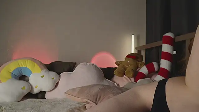 MiracleSandy online show from December 2024 11:09:01 PM