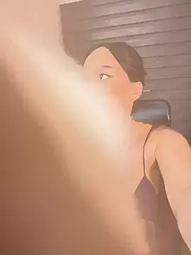 Little Amber6 online show from December 2024 05:04:02 AM