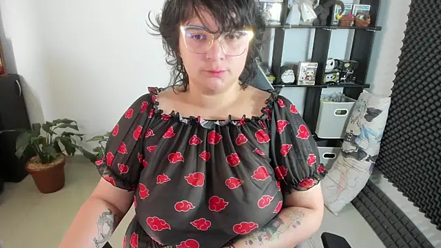 aika-dreams online show from February 2025 01:30:01 PM