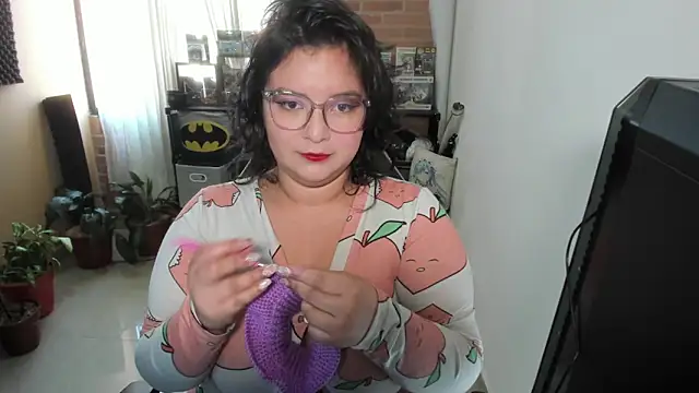 aika-dreams online show from September 2025 12:26:01 PM