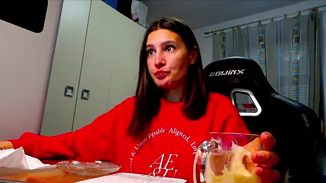 GodlyTheia online show from December 2025 02:03:01 PM