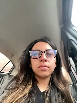 Maggie Fox3 online show from April 2026 03:50:02 PM