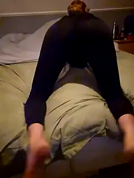 Snapshot of Sim_june chatting on December 2024 03:00:02 AM Sim june online show from December 2024 03:00:02 AM