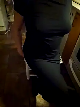 Snapshot of Sim_june chatting on February 2025 02:06:02 AM Sim june online show from February 2025 02:06:02 AM