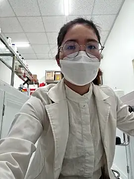 HinaLovely online show from February 2026 03:46:02 AM