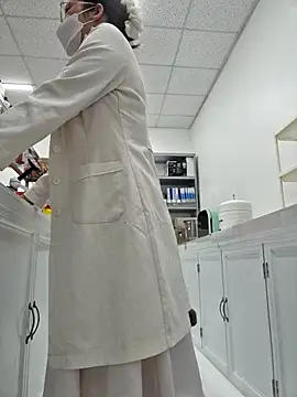 HinaLovely online show from March 2026 03:34:02 AM