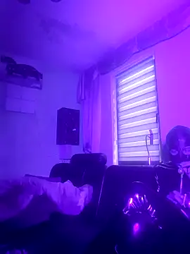 Crystalbitchx online show from October 2025 06:58:02 AM