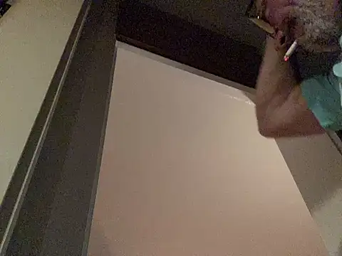 Snapshot of maxximere chatting on February 2026 07:28:01 PM maxximere online show from February 2026 07:28:01 PM