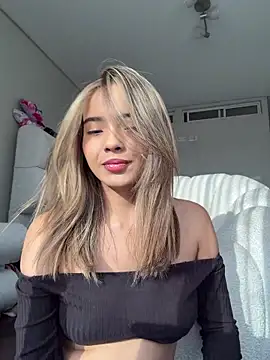 Irina Grant online show from March 2026 09:43:02 PM