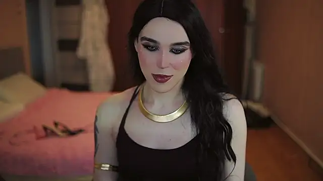 Larisa Sign online show from March 2025 03:14:02 PM