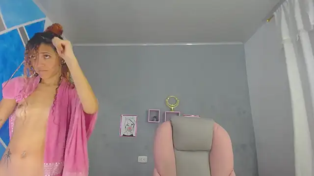 SexyLeilaa online show from December 2024 06:06:01 AM