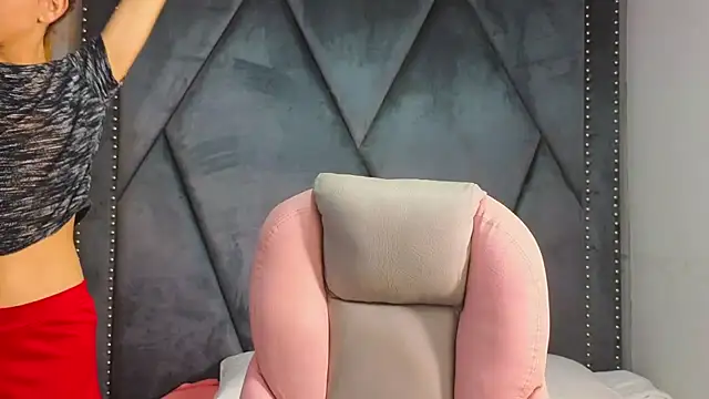 SexyLeilaa online show from March 2025 01:05:01 AM