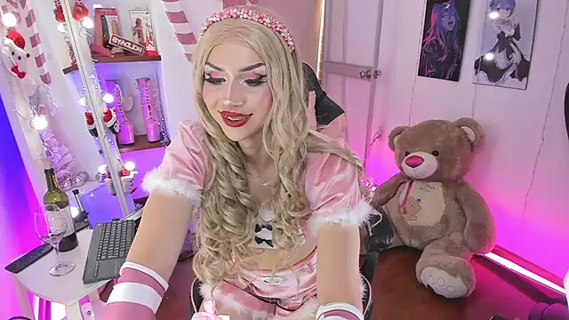 Snapshot of alessandrathedoll chatting on December 2024 09:00:02 PM alessandrathedoll online show from December 2024 09:00:02 PM