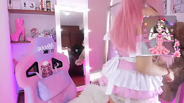 Snapshot of alessandrathedoll chatting on February 2025 06:17:01 PM alessandrathedoll online show from February 2025 06:17:01 PM