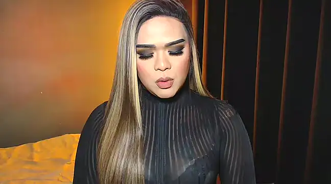 VictoriaEliz online show from December 2024 01:00:02 AM