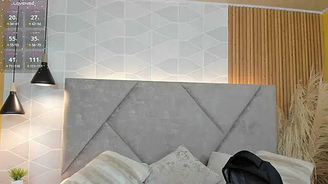 Snapshot of Sammy_Fit_ chatting on April 2026 12:15:01 PM Sammy Fit online show from April 2026 12:15:01 PM