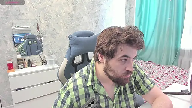 Morlaios online show from March 2025 02:36:01 PM