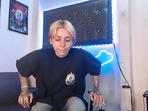 MaryJannes online show from February 2025 11:26:02 PM