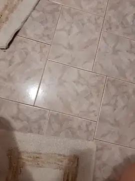 Alex 7422 online show from April 2026 01:05:02 PM